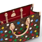 Louis Vuitton M46379 LV x YK OnTheGo MM​