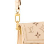 Louis Vuitton M22955 Dauphine East West