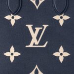 Louis Vuitton M47084 OnTheGo MM Navy Blue/Cream