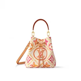 Louis Vuitton M25315 Néonoé BB Coral